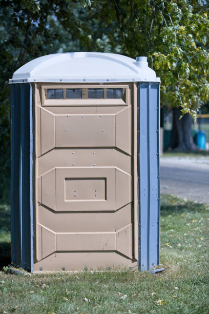 Portable Toilet Options We Offer in Goodyear, AZ
